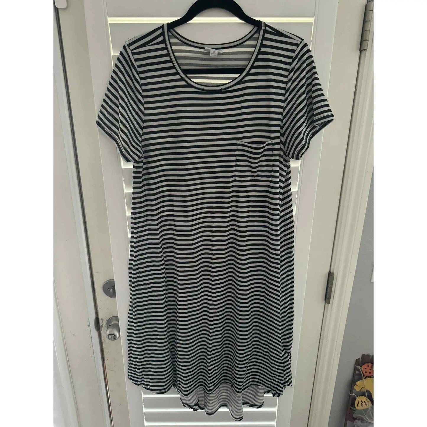 LuLaRoe Carly Dress – Black & White Striped, Size M (Preowned, Excellent Condition) - MOD Shop LLC