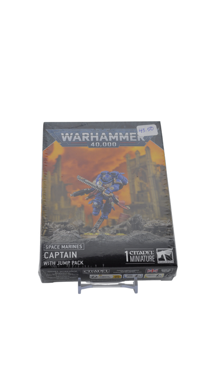 Space Marines Captain with Jump Pack (Warhammer 40,000)