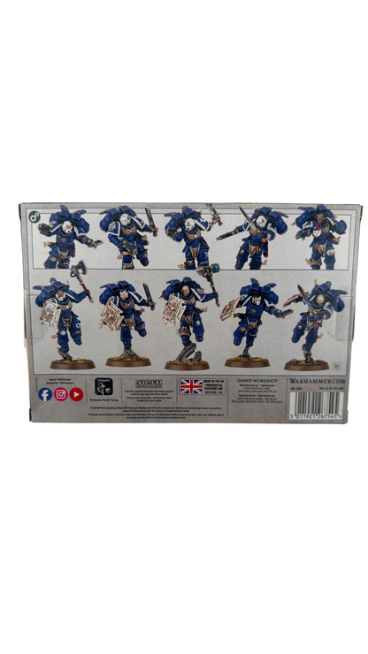 Warhammer 40,000 Space Marines: Vanguard Veteran Squad with Jump Packs, 5 Miniatures, 2026 Edition (Games Workshop 48-106)