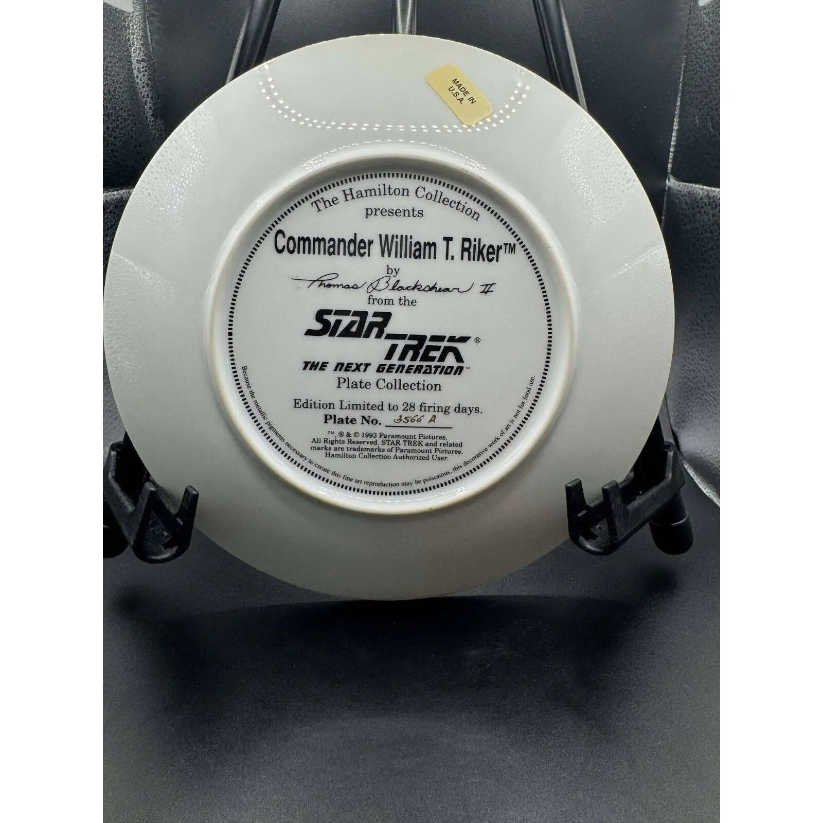 Hamilton Collection Star Trek The Next Generation Commd William T. Riker Ltd Ed - MOD Shop LLC