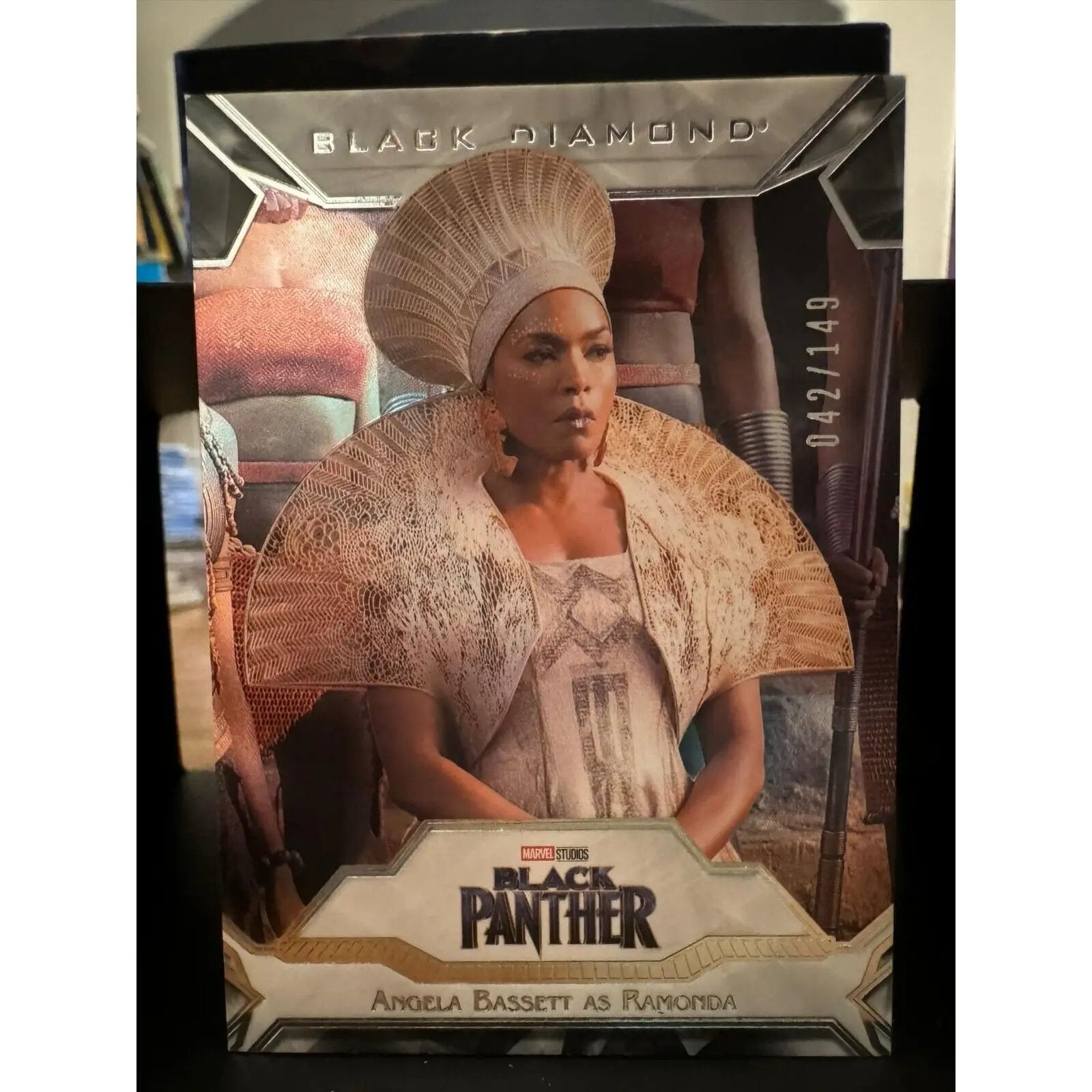 Marvel Black Diamond #76 Angela Bassett as Ramonda 42/149 - MOD Shop LLC